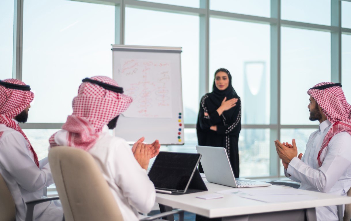 تطوير المهارات المهنية والجاهزية العملية للموظفين